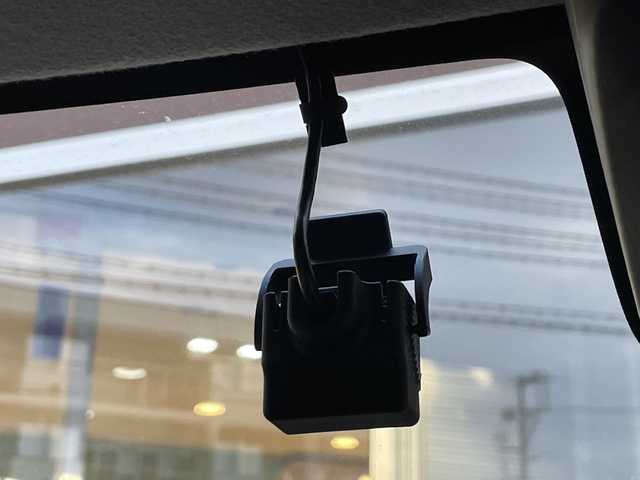 スズキ スペーシア ギア HYBRID XZ 福島県 2020(令2)年 4万km フェニックスレッドパール/ガンメタリック2トーンルーフ 全方位カメラ　/両側パワースライドドア　/前席シートヒーター　/８インチナビ（フルセグTV/CD/DVD/Bluetooth）　/前方ドライブレコーダー　/レーンキープアシスト　/クリアランスソナー　/アイドリングストップ　/ＬＥＤヘッドライト　/純正ドアバイザー