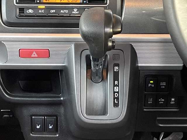 スズキ スペーシア ギア HYBRID XZ 福島県 2020(令2)年 4万km フェニックスレッドパール/ガンメタリック2トーンルーフ 全方位カメラ　/両側パワースライドドア　/前席シートヒーター　/８インチナビ（フルセグTV/CD/DVD/Bluetooth）　/前方ドライブレコーダー　/レーンキープアシスト　/クリアランスソナー　/アイドリングストップ　/ＬＥＤヘッドライト　/純正ドアバイザー