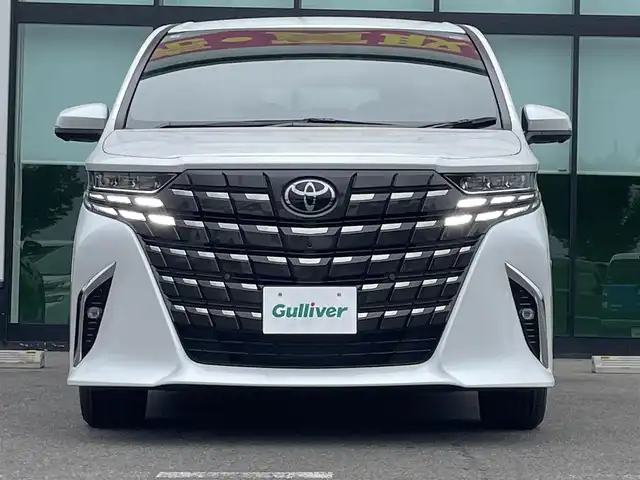 トヨタ アルファード Z 和歌山県 2025(令7)年 0.1千km プラチナホワイトパールマイカ 左右独立ムーンルーフ/純正14インチメーカーナビ/フルセグTV/パノラミックビューモニター/デジタルインナーミラー/プリクラッシュセーフティー/レーダークルーズコントロール/両側パワースライドドア/置くだけ充電/パワーシート/シートヒーター/シートエアベンチレーション/ステアリングヒーター/純正ドライブレコーダー/純正ビルトインETC2.0/純正アルミホイール/LEDヘッドライト/オートライト/オートマチックハイビーム