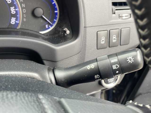 トヨタ アイシス プラタナ Vセレクション ノアール 宮崎県 2014(平26)年 6.2万km ブラック ＳＤナビ　Ｂｌｕｅｔｏｏｔｈ　バックカメラ　フルセグＴＶ　ＥＴＣ　両側パワースライドドア　ＣＤチェンジャー　純正アルミホイール　純正フロアマット　ＬＥＤライト プッシュスタート オートライト