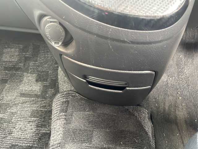 トヨタ アイシス プラタナ Vセレクション ノアール 宮崎県 2014(平26)年 6.2万km ブラック ＳＤナビ　Ｂｌｕｅｔｏｏｔｈ　バックカメラ　フルセグＴＶ　ＥＴＣ　両側パワースライドドア　ＣＤチェンジャー　純正アルミホイール　純正フロアマット　ＬＥＤライト プッシュスタート オートライト