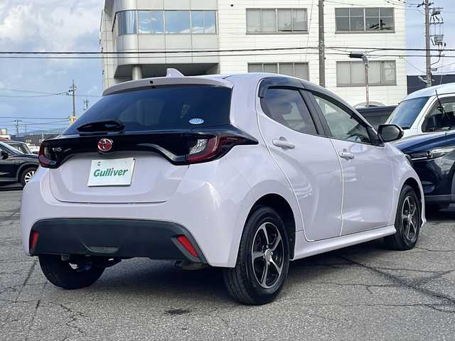 トヨタ ヤリス X 福井県 2020(令2)年 3.2万km アイスピンクメタリック 登録時走行距離３１１３１ｋｍ/ワンオーナー/純正ディスプレイオーディオ/（Bluetooth）/バックカメラ/プリクラッシュセーフティ/アダプティブクルーズコントロール/レーンキープアシスト/クリアランスソナー/社外14インチアルミホイール/ドライブレコーダー（ミラー一体型）/オートリトラミラー/USBポート/オートハイビーム/ステアリングリモコン/オートライト/LEDヘッドライト/ETC(ビルトイン）/ライトレベライザー/プッシュスタート/スマートキキー/保証書/取扱説明書