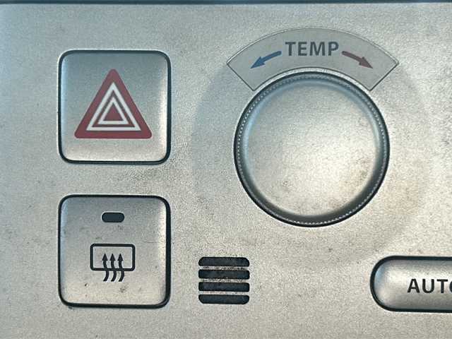 スズキ エブリィ ワゴン PZターボ 沖縄県 2013(平25)年 12万km ブルーイッシュブラックパール3 社外ナビ　/（AM/FM/CD/DVD/BT）　/片側パワースライドドア　/ワンセグTV　/純正フロアマット　/社外13AW　/リモコンキー　/パワーステアリング　/パワーウィンドウ　/ハロゲンヘッドライト