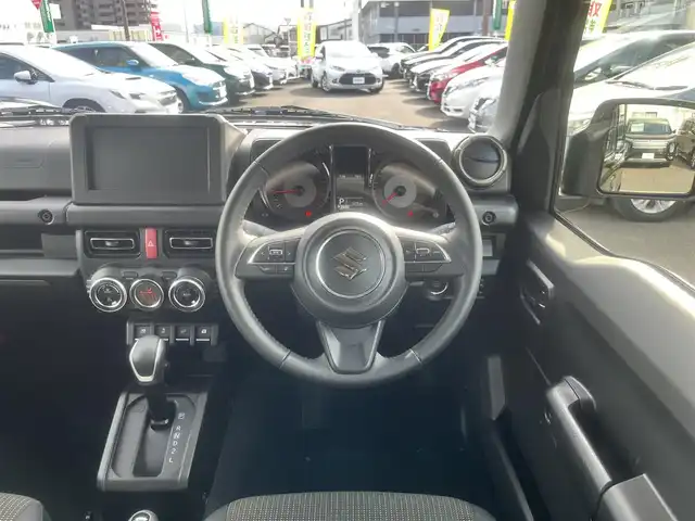 スズキ ジムニー XC 島根県 2023(令5)年 0.6万km ブルーイッシュブラックパール3 走行5/267km/オーディオレス/クルーズコントロ/スマートキー　/プッシュスタート　/純正LEDヘッドライトール　/アイドリングストップ　/衝突軽減ブレーキ　/レーンキープアシスト　/横滑り防止装置　/前席シートヒーター　/オートハイビーム／ライト　