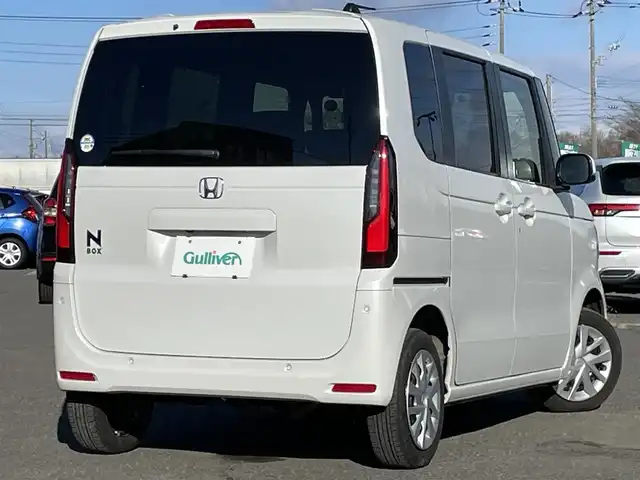 ホンダ Ｎ ＢＯＸ 道央・札幌 2023(令5)年 2.4万km プラチナホワイトパール ４WD/純正ディーラーOPナビ/AM/FM/BT/フルセグ/衝突被害軽減ブレーキ/横滑り防止装置/アダプティブクルーズコントロール/レーンキープアシスト/パーキングアシスト/パーキングセンサー/バックカメラ/ビルトインETC/ドライブレコーダー/ECONモード/両側パワースライドドア/前席シートヒーター/ステアリングリモコン/電動パーキング/ブレーキホールド/プッシュスタート/スマートキー/LEDヘッドライト/オートライト/オートハイビーム/ヘッドライトレベライザー/電動格納ミラー/ヒーテッドドアミラー/ウィンカーミラー/フロアマット/レンタカー登録