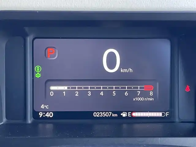 ホンダ Ｎ ＢＯＸ 道央・札幌 2023(令5)年 2.4万km プラチナホワイトパール ４WD/純正ディーラーOPナビ/AM/FM/BT/フルセグ/衝突被害軽減ブレーキ/横滑り防止装置/アダプティブクルーズコントロール/レーンキープアシスト/パーキングアシスト/パーキングセンサー/バックカメラ/ビルトインETC/ドライブレコーダー/ECONモード/両側パワースライドドア/前席シートヒーター/ステアリングリモコン/電動パーキング/ブレーキホールド/プッシュスタート/スマートキー/LEDヘッドライト/オートライト/オートハイビーム/ヘッドライトレベライザー/電動格納ミラー/ヒーテッドドアミラー/ウィンカーミラー/フロアマット/レンタカー登録