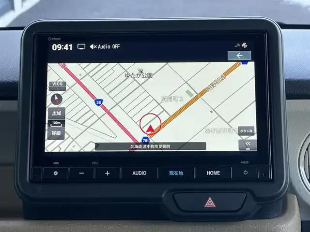 ホンダ Ｎ ＢＯＸ 道央・札幌 2023(令5)年 2.4万km プラチナホワイトパール ４WD/純正ディーラーOPナビ/AM/FM/BT/フルセグ/衝突被害軽減ブレーキ/横滑り防止装置/アダプティブクルーズコントロール/レーンキープアシスト/パーキングアシスト/パーキングセンサー/バックカメラ/ビルトインETC/ドライブレコーダー/ECONモード/両側パワースライドドア/前席シートヒーター/ステアリングリモコン/電動パーキング/ブレーキホールド/プッシュスタート/スマートキー/LEDヘッドライト/オートライト/オートハイビーム/ヘッドライトレベライザー/電動格納ミラー/ヒーテッドドアミラー/ウィンカーミラー/フロアマット/レンタカー登録