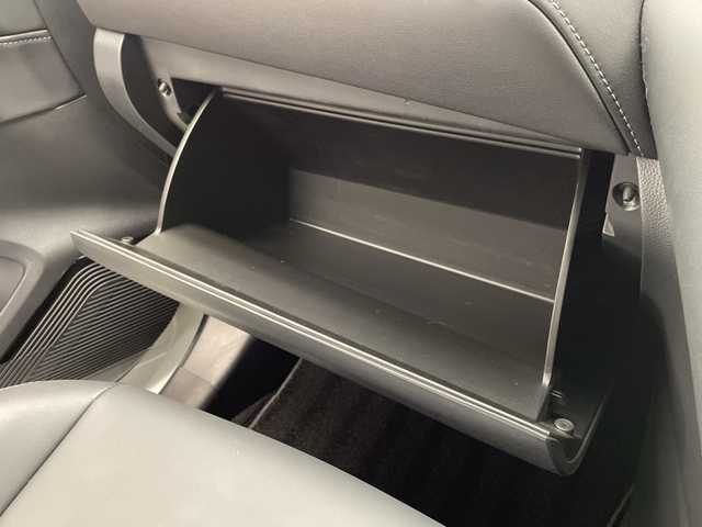 トヨタ ハリアー ハイブリッド Z 宮崎県 2020(令2)年 1.7万km ホワイトパールクリスタルシャイン 純正12.3インチディスプレイオーディオ/AM/FM/Bluetooth/フルセグ/JBLプレミアムサウンドシステム/パノラミックビューモニター/クルーズコントロール/プリクラッシュセーフティシステム/レーントレーシングアシスト/ブラインドスポットモニター/クリアランスソナー/ロードサインアシスト/リヤクロストラフィックアラート　　　　　　　　　　　　　　　　　　　　　　　　　　　　　　　　　　　　　　　　　　　　　　　　　　　　　　　　　　　　　　　　　　　　　　　　　　　　　　　　　　　　　　　　　　　　　　　　　　　　　　　　　　　　　　　　　　　　　　　　　　　　　　　　　　　　　　　　　　　　　　　　　　　　　　　　　　　　　　　　　　　　　　　　　　　　　　　　　　　　　　　　　　　　　　　　　　　　　　　　　　　　　　　　　　　　　　　　　　　　　　　　　　　　　　　　　　　　　　　　　　　　　　　　　　　　　　/ステアリングスイッチ/パワーバックドア/デジタルインナーミラー/ドライブレコーダー/電動格納ミラー/フロアマット/サイドバイザー/ETC2.0