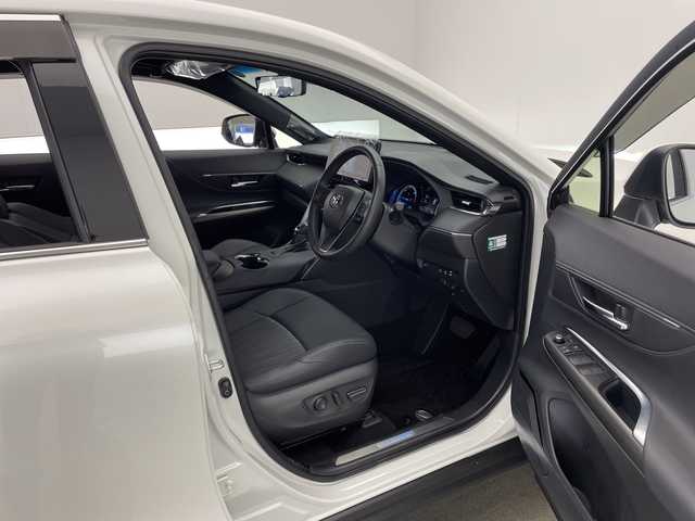 トヨタ ハリアー ハイブリッド Z 宮崎県 2020(令2)年 1.7万km ホワイトパールクリスタルシャイン 純正12.3インチディスプレイオーディオ/AM/FM/Bluetooth/フルセグ/JBLプレミアムサウンドシステム/パノラミックビューモニター/クルーズコントロール/プリクラッシュセーフティシステム/レーントレーシングアシスト/ブラインドスポットモニター/クリアランスソナー/ロードサインアシスト/リヤクロストラフィックアラート　　　　　　　　　　　　　　　　　　　　　　　　　　　　　　　　　　　　　　　　　　　　　　　　　　　　　　　　　　　　　　　　　　　　　　　　　　　　　　　　　　　　　　　　　　　　　　　　　　　　　　　　　　　　　　　　　　　　　　　　　　　　　　　　　　　　　　　　　　　　　　　　　　　　　　　　　　　　　　　　　　　　　　　　　　　　　　　　　　　　　　　　　　　　　　　　　　　　　　　　　　　　　　　　　　　　　　　　　　　　　　　　　　　　　　　　　　　　　　　　　　　　　　　　　　　　　　/ステアリングスイッチ/パワーバックドア/デジタルインナーミラー/ドライブレコーダー/電動格納ミラー/フロアマット/サイドバイザー/ETC2.0