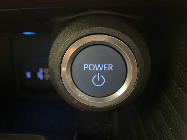 トヨタ ハリアー ハイブリッド Z 宮崎県 2020(令2)年 1.7万km ホワイトパールクリスタルシャイン 純正12.3インチディスプレイオーディオ/AM/FM/Bluetooth/フルセグ/JBLプレミアムサウンドシステム/パノラミックビューモニター/クルーズコントロール/プリクラッシュセーフティシステム/レーントレーシングアシスト/ブラインドスポットモニター/クリアランスソナー/ロードサインアシスト/リヤクロストラフィックアラート　　　　　　　　　　　　　　　　　　　　　　　　　　　　　　　　　　　　　　　　　　　　　　　　　　　　　　　　　　　　　　　　　　　　　　　　　　　　　　　　　　　　　　　　　　　　　　　　　　　　　　　　　　　　　　　　　　　　　　　　　　　　　　　　　　　　　　　　　　　　　　　　　　　　　　　　　　　　　　　　　　　　　　　　　　　　　　　　　　　　　　　　　　　　　　　　　　　　　　　　　　　　　　　　　　　　　　　　　　　　　　　　　　　　　　　　　　　　　　　　　　　　　　　　　　　　　　/ステアリングスイッチ/パワーバックドア/デジタルインナーミラー/ドライブレコーダー/電動格納ミラー/フロアマット/サイドバイザー/ETC2.0