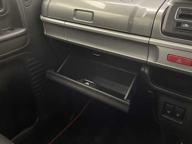 スズキ スペーシア ギア HYBRID XZターボ 宮崎県 2020(令2)年 2.7万km フェニックスレッドパール/ガンメタリック2トーンルーフ 純正ナビ　/Ｂｌｕｅｔｏｏｔｈ/アラウンドビューモニター/バックカメラ/クルーズコントロール　/コーナセンサー　/Ｄ／Ｎ席シートヒーター　/両側パワースライドドア/レーンキープアシスト/衝突被害軽減ブレーキシステム　/横滑り防止機能/オートライト/パドルシフト/ハンドルリモコン