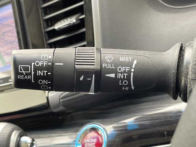 ホンダ オデッセイ アブソルート・Xホンダセンジング 千葉県 2016(平28)年 8.3万km プレミアムヴィーナスブラックP 衝突軽減/横滑り防止/レーンキープアシスト/ダブルサイドエアバック/カーテンエアバック/テレビナビ/BT/CD/DVD/SD/USB/両側パワースライドドア/コーナーセンサー/バックカメラ/純正アルミホイール/純正フロアマット