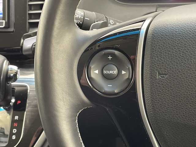 ホンダ オデッセイ アブソルート・Xホンダセンジング 千葉県 2016(平28)年 8.3万km プレミアムヴィーナスブラックP 衝突軽減/横滑り防止/レーンキープアシスト/ダブルサイドエアバック/カーテンエアバック/テレビナビ/BT/CD/DVD/SD/USB/両側パワースライドドア/コーナーセンサー/バックカメラ/純正アルミホイール/純正フロアマット