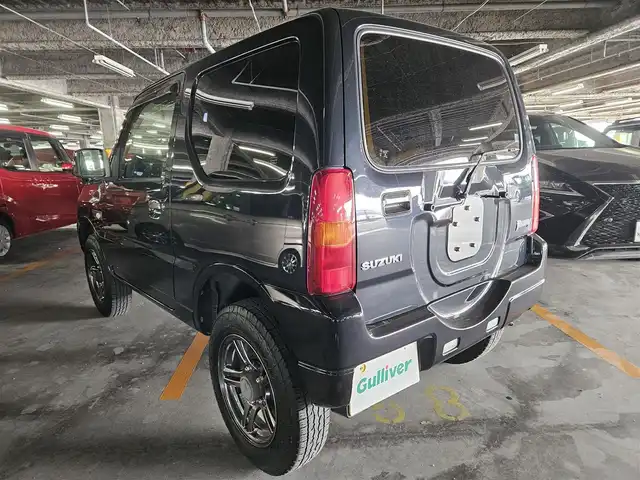 スズキ ジムニー ランドベンチャー 長崎県 2016(平28)年 8.4万km ブルーイッシュブラックパール3 IC付ターボ/社外LEDヘッドランプ/革巻きステアリング/ステアリングスイッチ/合皮シート/前席シートヒーター/純正16インチアルミホイール/リモコンキー/禁煙車