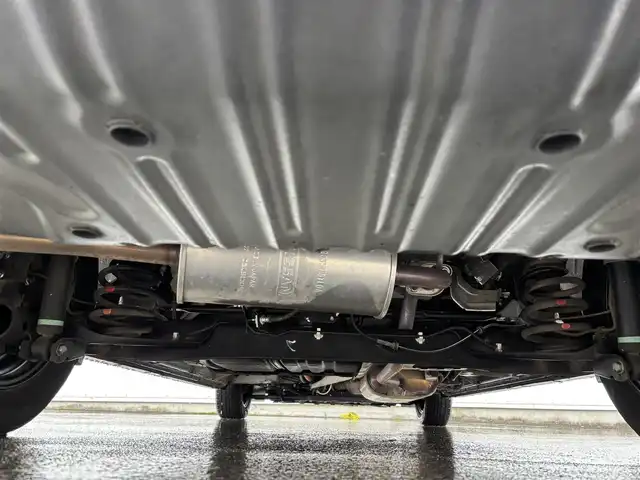 日産 セレナ e－パワー ハイウェイスター V 滋賀県 2021(令3)年 7.6万km アズライトブルー 純正10インチナビ/・FM/AM/・CD/DVD/Blu-ray/・SD/MusicStocker/・Bluetooth/・フルセグTV/アラウンドビューモニター/ステアリングスイッチ/革巻きステアリング/前後ドライブレコーダー/ETC/プロパイロット/エマージェンシーブレーキ/車線逸脱警報/車線逸脱防止支援/後側方車両検知警報/後側方衝突防止支援/クロストラフィックアラート/クリアランスソナー/移動物検知/ふらつき検知/オートハイビーム/デジタルインナーミラー/ハンズフリーパワースライドドア/リアロールサンシェード/オートマチックヘッドライト/LEDヘッドライト/フォグランプ/電動格納ミラー