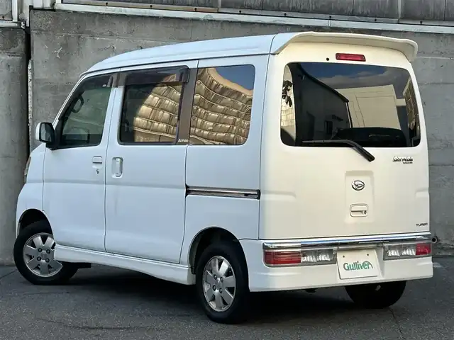 車両画像2