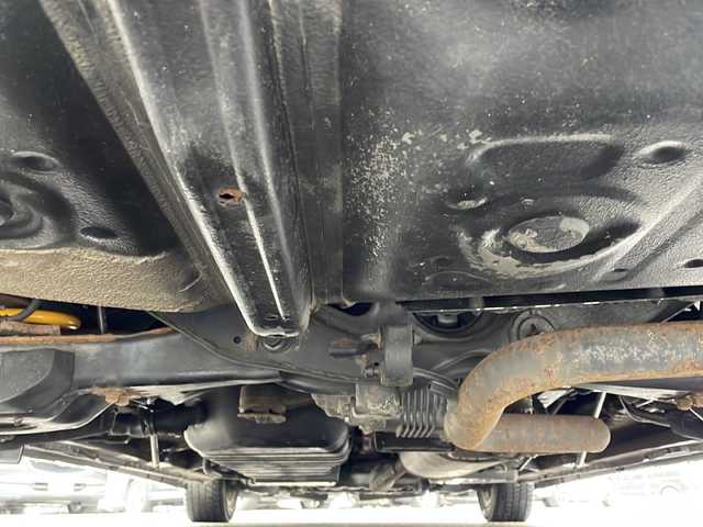 トヨタ アルファードハイブリット エグゼクティブ ラウンジ 新潟県 2015(平27)年 13.8万km ブラック ４WD/フリップダウンモニター/モデリスタエアロ/JBLプレミアムサウンドシステム/パノラミックビューモニター/本革シート/エグゼクティブラウンジシート/レーダークルーズコントロール/プリクラッシュセーフティ/オートマチックハイビーム/クリアランスソナー/横滑り防止装置/両側パワースライドドア/パワーバックドア/オートブレーキホールド/AC100V1500Wアクセサリーコンセント/ETC2.0/ドライブレコーダー/純正ナビ/（CD/DVD/Blu-rayDisc/フルセグ/USB/Bluetooth）/LEDヘッドランプ/純正17インチアルミホイール