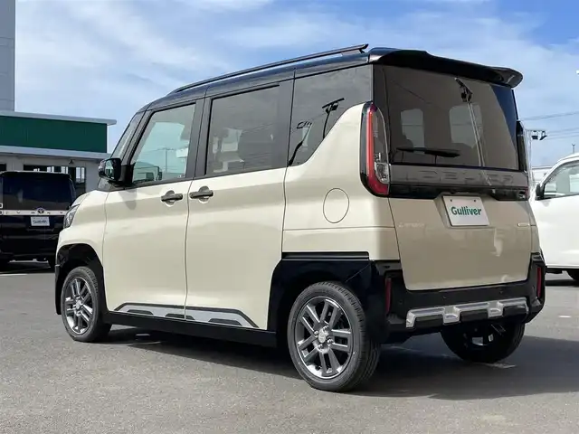 三菱 デリカミニ T プレミアム 東京都 2025(令7)年 0.1千km アイボリーⅡ 登録未使用車/三菱e-Assist/9型ディスプレイオーディオ/Apple CarPlay　Android Auto Bluetooth/・衝突被害軽減ブレーキシステム（歩行者検知付き）/・踏み間違い衝突防止アシスト/・標識認識システム/・先行車発進通知/・車線逸脱警報システム&車線逸脱防止支援機能/・ふらつき警報/・前方衝突予測警報/マイプロパイロット/両側パワースライドドア/ハンズフリーオートスライドドア/全方位カメラ/デジタルインナーミラー/レーダークルーズコントロール/LEDオートライト/前席シートヒーター/純正15インチアルミホイール/ルーフレール/パドルシフト/プッシュスタート/ビルトインETC