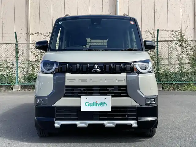 三菱 デリカミニ T プレミアム 東京都 2025(令7)年 0.1千km アイボリーⅡ 登録未使用車/三菱e-Assist/9型ディスプレイオーディオ/Apple CarPlay　Android Auto Bluetooth/・衝突被害軽減ブレーキシステム（歩行者検知付き）/・踏み間違い衝突防止アシスト/・標識認識システム/・先行車発進通知/・車線逸脱警報システム&車線逸脱防止支援機能/・ふらつき警報/・前方衝突予測警報/マイプロパイロット/両側パワースライドドア/ハンズフリーオートスライドドア/全方位カメラ/デジタルインナーミラー/レーダークルーズコントロール/LEDオートライト/前席シートヒーター/純正15インチアルミホイール/ルーフレール/パドルシフト/プッシュスタート/ビルトインETC