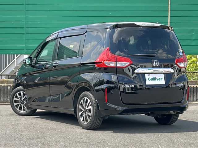 ホンダ フリード ハイブリット G 茨城県 2019(平31)年 6.1万km プレミアムスパークルブラックパール 禁煙車/純正ナビゲーション/CD/DVD/Bluetooth/フルセグTV/バックカメラ/両側パワースライドドア/フルフラットシート/カーテンエアバッグ、サイドエアバッグ/USB/レーンキープアシスト/オートライト/衝突被害軽減システム/クルーズコントロール