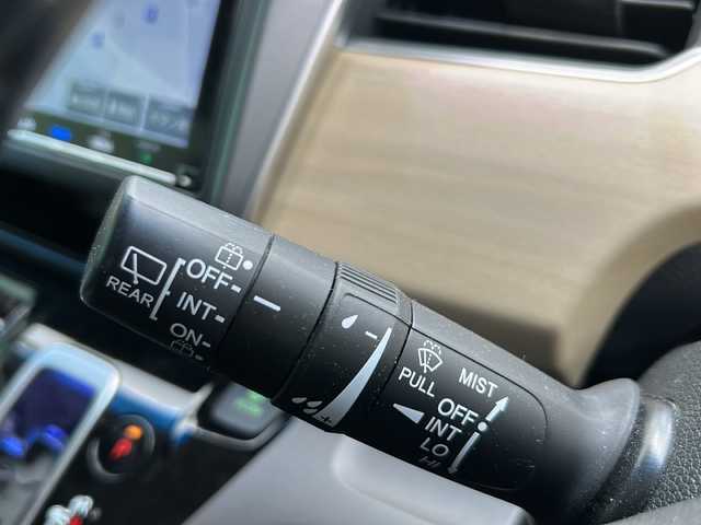 ホンダ フリード ハイブリット G 茨城県 2019(平31)年 6.1万km プレミアムスパークルブラックパール 禁煙車/純正ナビゲーション/CD/DVD/Bluetooth/フルセグTV/バックカメラ/両側パワースライドドア/フルフラットシート/カーテンエアバッグ、サイドエアバッグ/USB/レーンキープアシスト/オートライト/衝突被害軽減システム/クルーズコントロール