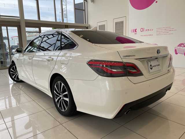 トヨタ クラウン ハイブリッド S Cパッケージ 宮城県 2019(平31)年 5.6万km ホワイトパールクリスタルシャイン セーフティセンス/純正メーカーナビ/ CD/DVD/BT/フルセグ/USB/バックカメラ/サンルーフ/シートヒーター/レーダークルーズコントロール/レーンキープアシスト/パドルシフト/パワーシート/純正17インチアルミホイール/コーナーセンサー/オートブレーキホールド/ETC/スマートキー/禁煙車