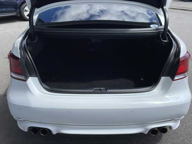 レクサス ＬＳ 460 Fスポーツ 長野県 2012(平24)年 6.9万km ホワイトノーヴァガラスフレーク レザーシート/マークレビンソン/純正HDDナビ/・CD/Bluetooth/HDD/フルセグ/バックカメラ/ETC/デジタルインナーミラー/前後ドライブレコーダー/エアサスコントローラー(ASR681)/クルーズコントロール/ハンドルヒーター/シートヒーター/エアシート/パワーシート/純正19インチAW/純正フロアマット/前後コーナーセンサー/LEDオートライト/プッシュスタート/スマートキー/取扱説明書