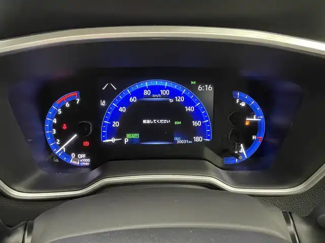 トヨタ カローラ クロス ハイブリッド Z 茨城県 2022(令4)年 3万km プラチナホワイトパールマイカ 純正DA/ナビキット/バックカメラ/フルセグ/衝突被害軽減ブレーキ/車線逸脱抑制装置/レーダークルーズコントロール/オートマチックハイビーム/クリアランスソナー/BSM/ETC/ドラレコ/シートヒーター/純正18インチAW/LEDヘッドライト/スマートキー