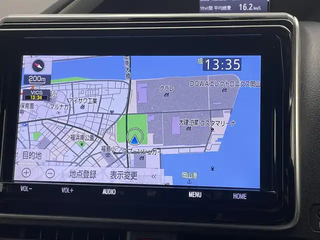 トヨタ ヴォクシー ハイブリッド ZS 煌Ⅱ 岡山県 2020(令2)年 4.9万km ブラッキッシュアゲハガラスフレーク 純正9インチナビ　/(Ｂｌｕｅｔｏｏｔｈ/フルセグＴＶ/CD/DVD)/衝突軽減ブレーキシステム/クルーズコントロール/オートハイビーム/ビルトインＥＴＣ/ＬＥＤヘッドライト/シートヒーター/前後ドライブレコーダー/バックカメラ/両側電動スライドドア/オートライト/フォグランプ/純正フロアマット/スマートキー×2/新車保証書/取扱説明書