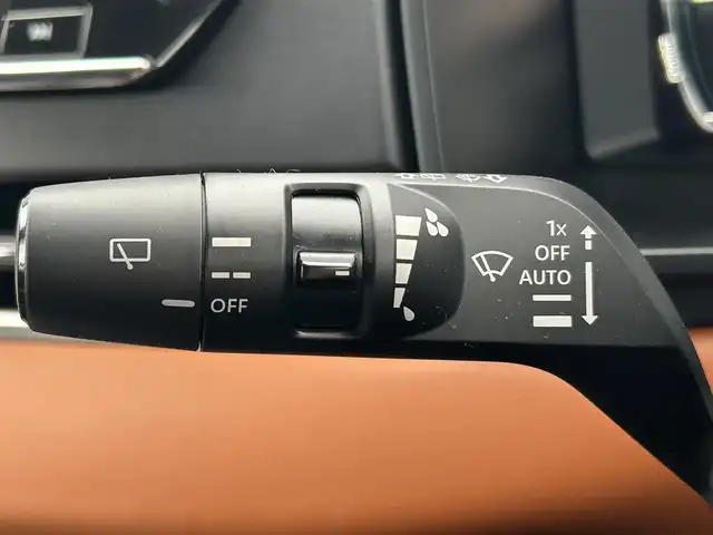 三菱 アウトランダー ＰＨＥＶ P 茨城県 2023(令5)年 0.1万km グラファイトグレーメタリック/ブラックマイカ BOSEサウンド/メーカーOP純正ナビ/・フルセグTV/・Bluetooth接続/・IPad/AppleCarPayプレイヤー接続/360度全方位カメラ/本革・ハーフレザーシート/レーダークルーズコントロール/ハンドルヒーター/全席シートヒーター/100V電源/USB入力端子/純正アルミホイール/ドライビングポジション/4WD/LEDオートライト/コーナーセンサー/パーキングアシスト/ステアリングスイッチ/電動リアゲート