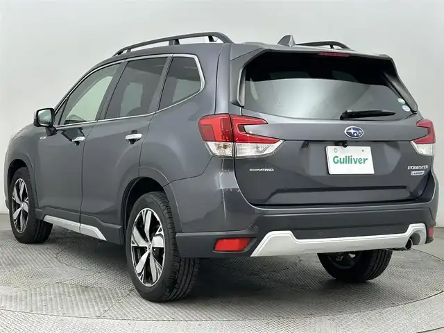 スバル フォレスター ハイブリッド アドバンス 道央・札幌 2020(令2)年 4.5万km マグネタイトグレーメタリック ・４WD/・衝突被害軽減ブレーキ/・レーンキープアシスト/・レーダークルーズコントロール/・ブラインドスポットモニター/・社外ナビ/・フルセグ/BT/CD/DVD/USB/・ドライブレコーダー/・レザーシート/・パワーシート/・シートヒーター/・ETC/・ステアリングスイッチ/・プッシュスタート/・X-MODE