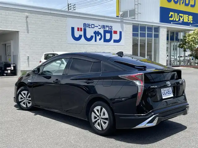 トヨタ プリウス A 佐賀県 2016(平28)年 12.5万km アティチュードブラックマイカ (株)IDOMが運営する【じしゃロン佐賀店】の自社ローン専用車両になります。/こちらは現金またはオートローンご利用時の価格です。自社ローンご希望の方は別途その旨お申付け下さい/・モデリスタエアロ　/・トヨタセーフテイセンスパッケージ　/・純正９インチナビ　/・フルセグ ＢＴ バックカメラ