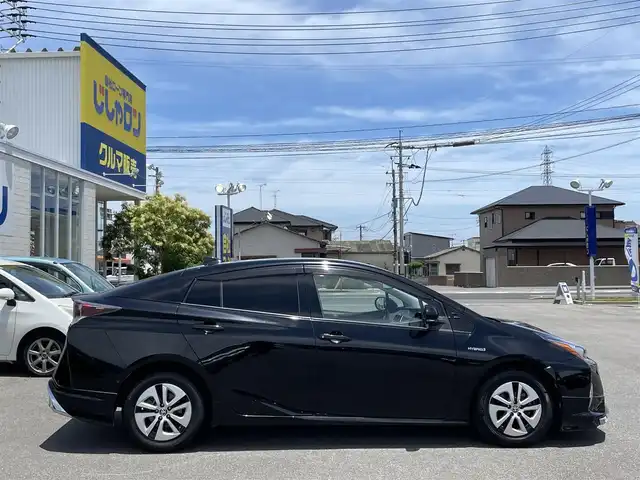 トヨタ プリウス A 佐賀県 2016(平28)年 12.5万km アティチュードブラックマイカ (株)IDOMが運営する【じしゃロン佐賀店】の自社ローン専用車両になります。/こちらは現金またはオートローンご利用時の価格です。自社ローンご希望の方は別途その旨お申付け下さい/・モデリスタエアロ　/・トヨタセーフテイセンスパッケージ　/・純正９インチナビ　/・フルセグ ＢＴ バックカメラ