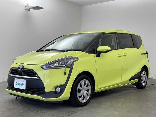 トヨタ シエンタ G 兵庫県 2017(平29)年 4.1万km エアーイエロー ・純正ナビ&Bluetooth&DVD&CD&TV/・バックカメラ/・ビルドインETC/・ドライブレコーダー/・アイドリングストップ/・両側パワースライドドア/・トヨタセーフティセンス/・プリクラッシュセーフティ/・レーンキープアシスト/・LEDヘッドライト/・オートマチックハイビーム/・電動格納ミラー/・Wエアバッグ/・スマートキー