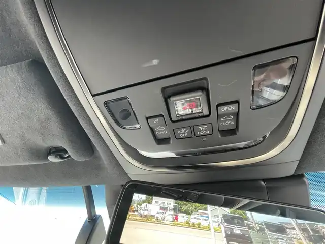 レクサス ＬＳ 500h エグゼクティブ 青森県 2018(平30)年 14.2万km グレー ワンオーナー/４WD/純正ナビ/フルセグTV/ムーンルーフ/デジタルインナーミラー/パノラミックビュー/パワーシート/メモリプリセット/Lexus Safety System/積載夏タイヤAW付き