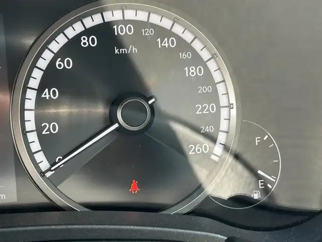 レクサス ＮＸ 200t Fスポーツ 奈良県 2016(平28)年 6.3万km グラファイトブラックガラスフレーク サンルーフ/純正ナビ（ＣＤ／ＡＵＸ／ＢＴ／フルセグＴＶ）/赤黒革シート/衝突軽減システム/メモリシートＤ席/前席パワーシート/前席ベンチレーション/ＨＵＤ/前後ドラレコ/パドルシフト/ハンドルヒーター/レーダークルーズコントロール/オートハイビーム/クリアランスソナー/ETC2.0/カードキー