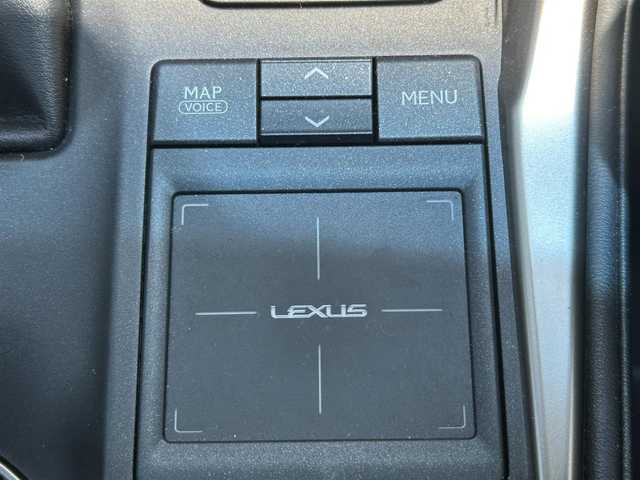 レクサス ＮＸ 200t Fスポーツ 奈良県 2016(平28)年 6.3万km グラファイトブラックガラスフレーク サンルーフ/純正ナビ（ＣＤ／ＡＵＸ／ＢＴ／フルセグＴＶ）/赤黒革シート/衝突軽減システム/メモリシートＤ席/前席パワーシート/前席ベンチレーション/ＨＵＤ/前後ドラレコ/パドルシフト/ハンドルヒーター/レーダークルーズコントロール/オートハイビーム/クリアランスソナー/ETC2.0/カードキー