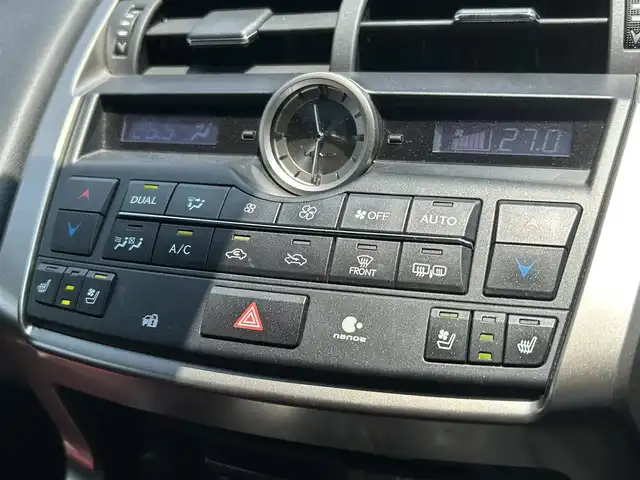 レクサス ＮＸ 200t Fスポーツ 奈良県 2016(平28)年 6.3万km グラファイトブラックガラスフレーク サンルーフ/純正ナビ（ＣＤ／ＡＵＸ／ＢＴ／フルセグＴＶ）/赤黒革シート/衝突軽減システム/メモリシートＤ席/前席パワーシート/前席ベンチレーション/ＨＵＤ/前後ドラレコ/パドルシフト/ハンドルヒーター/レーダークルーズコントロール/オートハイビーム/クリアランスソナー/ETC2.0/カードキー