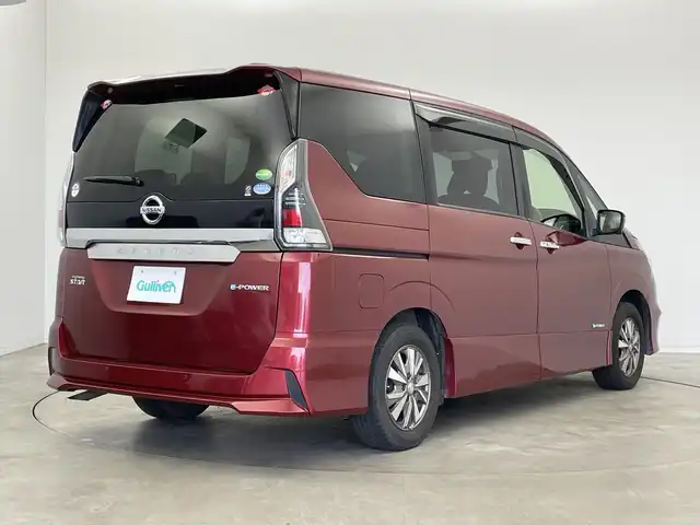 日産 セレナ e－パワー ハイウェイスター V 新潟県 2018(平30)年 5.2万km マルーンレッド プロパイロット/純正SDナビ(型式:MM3180-L)/フリップダウンモニター/両側パワースライドドア/オートライト/ウォークスルー/ステアリングヒーター/シートヒーター/アラウンドビューモニター/パーキングアシスト/本革巻きステアリング