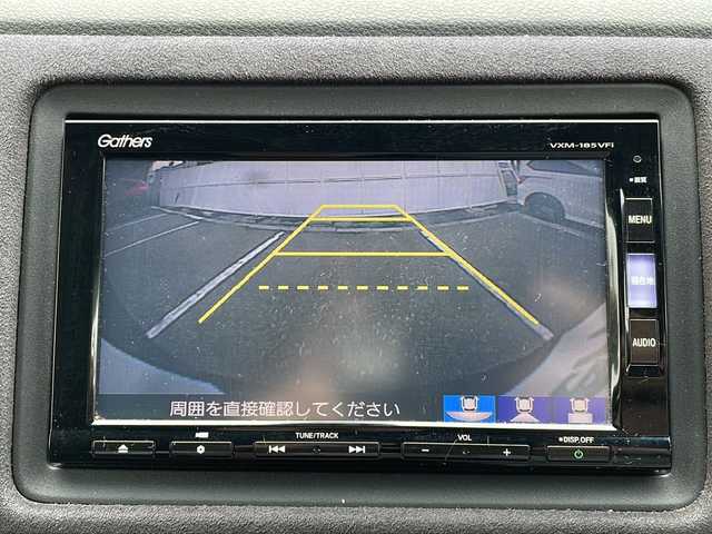 ホンダ ヴェゼル 秋田県 2017(平29)年 6.2万km クリスタルブラックパール ワンオーナー/純正SDナビ　VXM-185VFi/SD DVD CD DTV BT USB ラジオ/バックカメラ/ビルトインETC/社外エンジンスターター/純正18インチAWサマータイヤ積み込み/Honda SENSING/　衝突軽減ブレーキ 〈CMBS〉/　歩行者事故低減ステアリング/　ACC 〈アダプティブ・クルーズ・コントロール〉/　LKAS 〈車線維持支援システム〉/　路外逸脱抑制機能/　誤発進抑制機能/　先行車発進お知らせ機能/　標識認識機能/LEDフォグライト/コンビシート&専用インテリア/本革巻セレクトレバー/LEDフォグライト/LEDヘッドライト/RS専用ドアミラー/RS専用本革巻ステアリングホイール/ステンレス製スポーツペダル/パフォーマンスダンパー（RS専用）/VSA/エマージェンシーストップシグナル/ヒルスタートアシスト機能/エコアシスト（ECONモード、コーチング機能）/プラズマクラスター技術搭載フルオート・エアコンディショナー/オートリトラミラー/Hondaスマートキーシステム/電子制御パーキングブレーキ/オートブレーキホールド機能/コンフォートビューパッケージ
