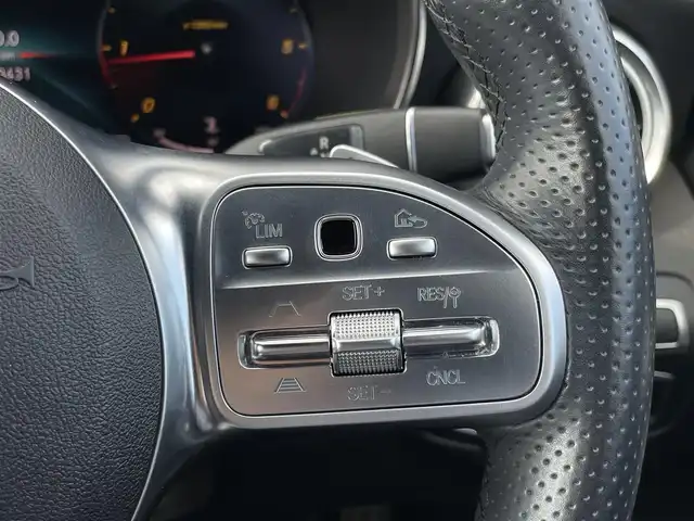 メルセデス・ベンツ Ｃ２２０ｄ ローレウスエディション 三重県 2019(令1)年 4.4万km ダイヤモンドホワイト ACC/レーダーセーフティーパッケージ/ヘッドアップディスプレイ/純正ナビ/フルセグTV/バックカメラ /レザーシート/メモリー付パワーシート/シートヒーター/パワーバックドア/純正ドラレコ/ワイヤレスチャージ/純正18インチアルミ/マルチビームLED/ダイヤモンドホワイト