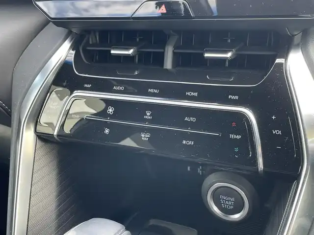 トヨタ ハリアー Z レザーパッケージ 宮崎県 2020(令2)年 2.9万km プレシャスブラックパール ワンオーナー/純正ナビ/(AM.FM.Bluetooth.USB)/フルセグTV/アラウンドビューカメラ/モデリスタフルエアロ/ドライブレコーダー/デジタルインナーミラー/パワーシート/ビルドインETC/ハンドルヒーター/電動リアゲート/エアシート/シートヒーター/レーダークルーズコントロール/レーンキープアシスト/横滑り防止機能/衝突軽減ブレーキ/パワーウィンドウ/スマートキー/スペアキー