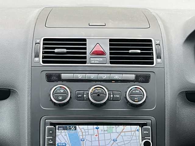フォルクスワーゲン ゴルフ トゥーラン TSI ハイライン 愛知県 2013(平25)年 11.9万km ワイルドチェリーメタリック 純正ナビ/DVD/バックカメラ/アイドリングストップ/ミラーウィンカー/パドルシフト/純正フロアマット/純正アルミホイール/革巻きステアリング/クリアランスソナー/前後/フォグランプ/ルーフレール/カーテンエアバッグ/ETC/ドアバイザー