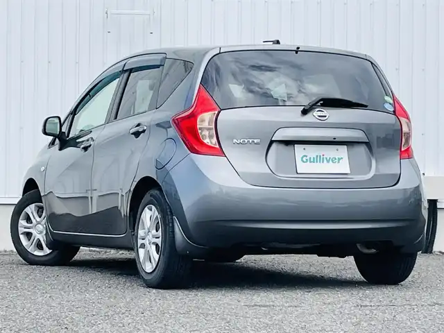 日産 ノート X エマージェンシーブレーキ 熊本県 2014(平26)年 3.6万km ダークメタルグレー 純正ナビ/AM/FM/CD/DVD/USB/Ipod/Bt/AUX/・DTV/・バックカメラ/エマージェンシーブレーキ/電動格納ミラー/ヘッドライトレベライザー/スマートキー/純正フロアマット/純正ドアバイザー