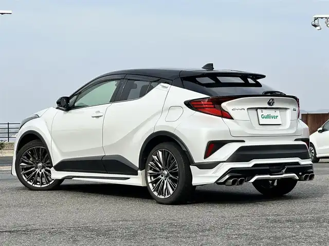 トヨタ Ｃ－ＨＲ G モード ネロセーフティプラスⅡ 島根県 2022(令4)年 11.1万km ホワイト 登録時走行距離　110492km/ワンオーナー/取扱説明書/保証書/純正ディスプレイオーディオ/・AppleCarPlay・AndroidAuto/フルセグテレビ/レーダークルーズコントロール/アラウンドビューモニター/モデリスタ　フルエアロ/ブラインドスポットモニター/電動パーキング/ブレーキホールド/コーナーセンサー/ハーフレザー/シートヒーター（DN席）/純正フロアマット/フォグランプ/プリクラッシュセーフティシステム/レーントレーシングアシスト/ロードサインアシスト/ETC