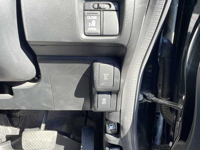 ホンダ Ｎ ＢＯＸ カスタム G Lパッケージ 神奈川県 2016(平28)年 7.3万km スマートブラック (株)IDOMが運営する【じしゃロン秦野店】の自社ローン専用車両になります。こちらは現金またはオートローンご利用時の価格です。自社ローンご希望の方は別途その旨お申付け下さい/・メモリナビ/・フルセグテレビ/・バックカメラ/・片側パワースライドドア/・ETC/・DVD再生機能/・Bluetooth接続