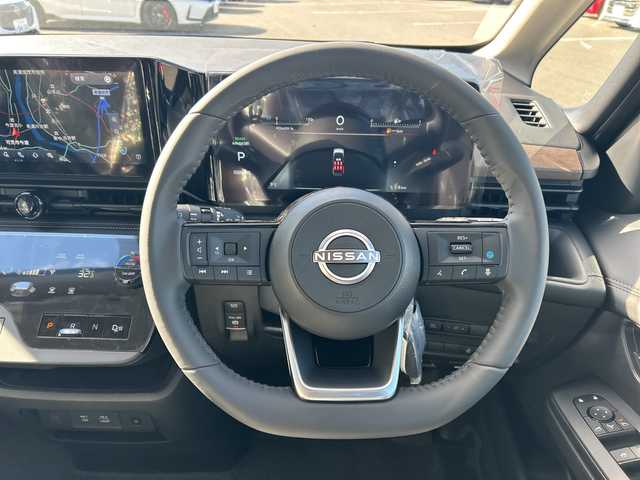 日産 セレナ e－パワー ハイウェイスター V 岐阜県 2025(令7)年 0.1千km プリズムホワイト 登録時走行距離6km/アラウンドビューモニター（移動物 検知機能付）/純正12インチナビ/統合型インターフェースディスプレイ/ワイヤレス充電器/NissanConnectナビゲーションシステム/車載通信ユニット（TCU［Telematics Control Unit］）/ETC2.0ユニット（ビルトインタイプ）/SOSコール/後席モニター/フルセグＴＶ/両側パワースライドドア/バックカメラ/プロパイロット/デジタルインナーミラー/ブラインドスポットモニター/コーナーセンサー/LEDヘッドライト/オートライト/フロントフォグランプ/オートマチックハイビーム/アイドリングストップ