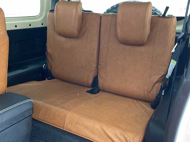 スズキ ジムニー XL 沖縄県 2021(令3)年 2.2万km シフォンアイボリーM 社外9インチナビ(MDV-M908HDL)/フルセグＴＶ　ＢＴ　ＤＶＤ　ＣＤ/バックカメラ/ＥＴＣ/シートカバー/プッシュスタート　/スマートキー/ダウンヒルアシスト/オートライト/社外ホイール（純正スチールホイール4本有り）/社外オーバーフェンダー/社外ステップバー/社外給油口カバー/社外牽引フック/社外スペアタイヤブラケット（純正パーツ有り）/保証書