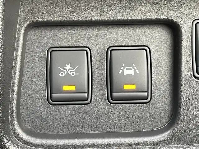 日産 セレナ HWS S HV Vセレ +Sefty Aセーフ 千葉県 2014(平26)年 5.7万km ブリリアントホワイトパール IMPUL仕様車/IMPULエアロ(F/S/R)/IMPULマフラー/IMPUL18インチアルミホイール/エマージェンシーブレーキ/車線逸脱警報/純正8インチSDナビ【MM514D-L】/・CD/DVD/MSV/Bluetooth/フルセグ/純正フリップダウンモニター/アラウンドビューカメラ/両後パワースライドドア/クルーズコントロール/インテリジェントキー/純正LEDヘッドライト/フォグランプ/社外前後ドライブレコーダー/ETC/前後コーナーセンサー/本革巻きステアリング/新車時保証書