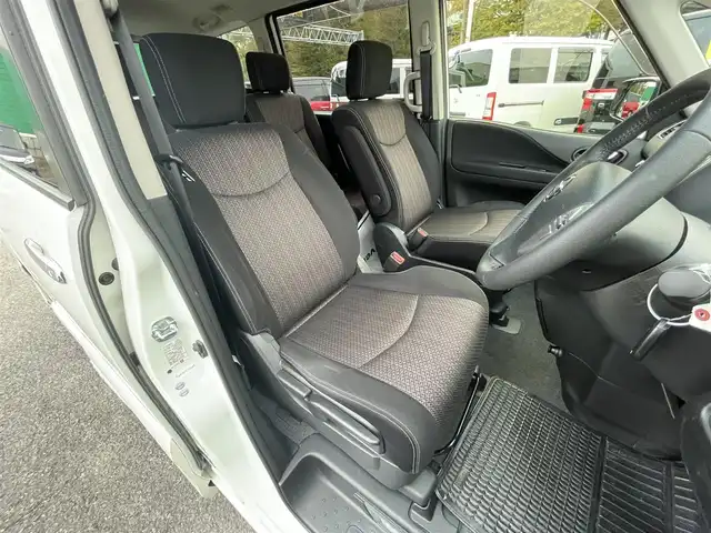 日産 セレナ HWS S HV Vセレ +Sefty Aセーフ 千葉県 2014(平26)年 5.7万km ブリリアントホワイトパール IMPUL仕様車/IMPULエアロ(F/S/R)/IMPULマフラー/IMPUL18インチアルミホイール/エマージェンシーブレーキ/車線逸脱警報/純正8インチSDナビ【MM514D-L】/・CD/DVD/MSV/Bluetooth/フルセグ/純正フリップダウンモニター/アラウンドビューカメラ/両後パワースライドドア/クルーズコントロール/インテリジェントキー/純正LEDヘッドライト/フォグランプ/社外前後ドライブレコーダー/ETC/前後コーナーセンサー/本革巻きステアリング/新車時保証書